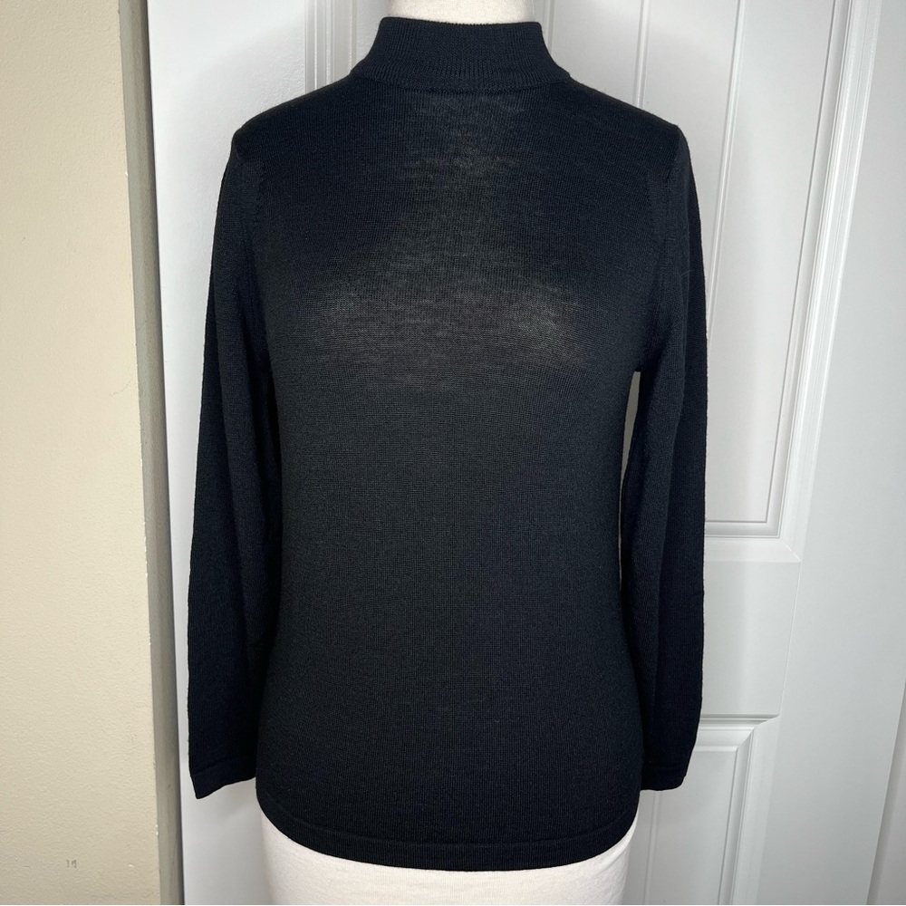 Vintage Pendleton Women Black Turtleneck Small Wool Sweater Pull Over Paris Chic